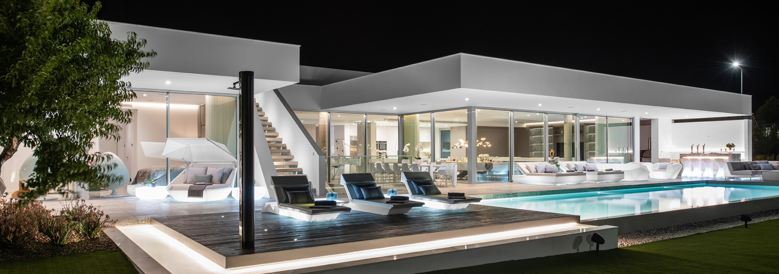 VONDOM LED Outdoor-Möbel für Garten und Terrasse