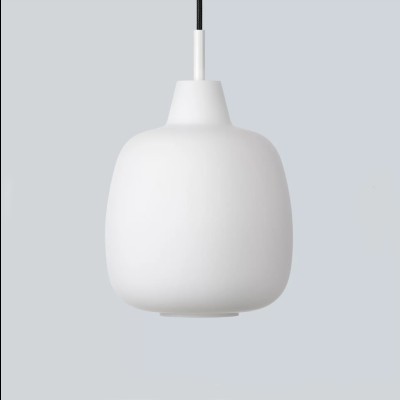 Glasfarbe: opal weiß matt