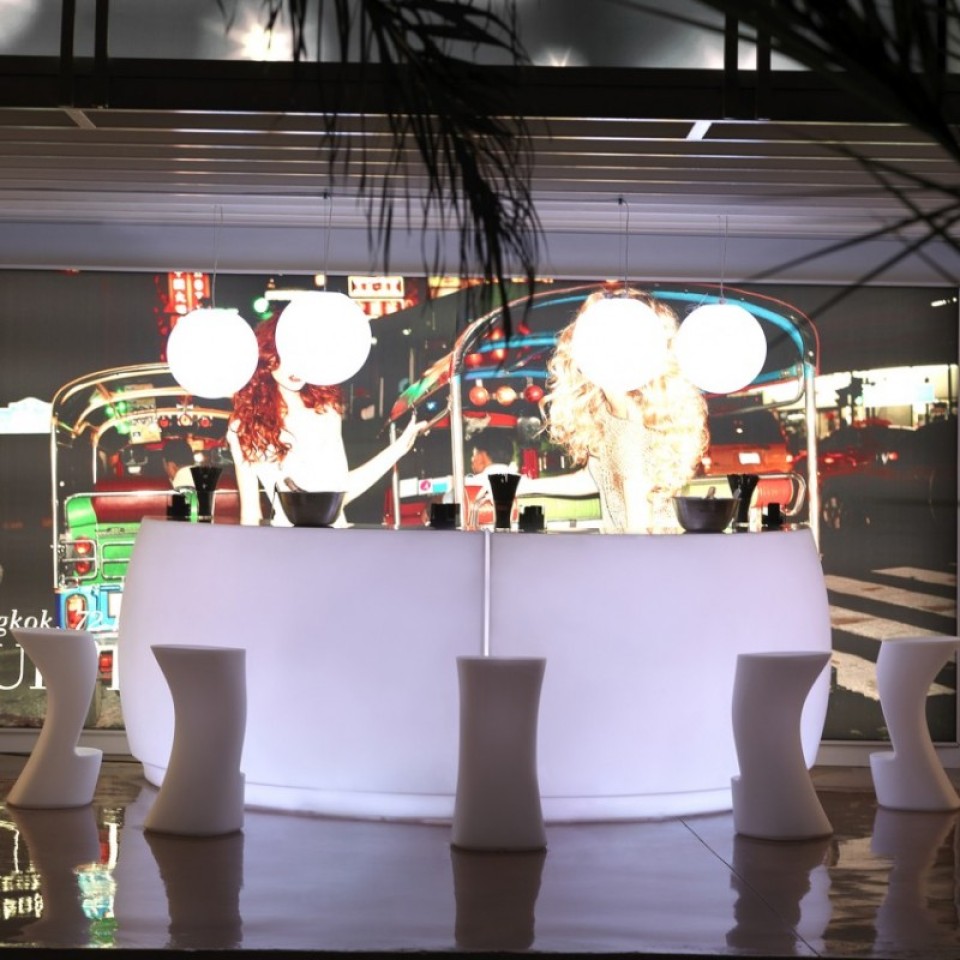 VONDOM Beleuchtetes Barelement FIESTA CURVA