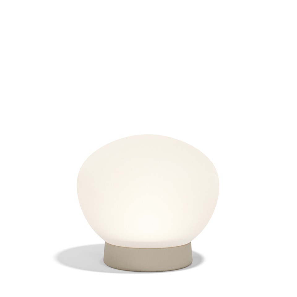VONDOM LUNA Outdoor-Bodenleuchte 60x33 cm für Garten, Terrasse und Poolbereich