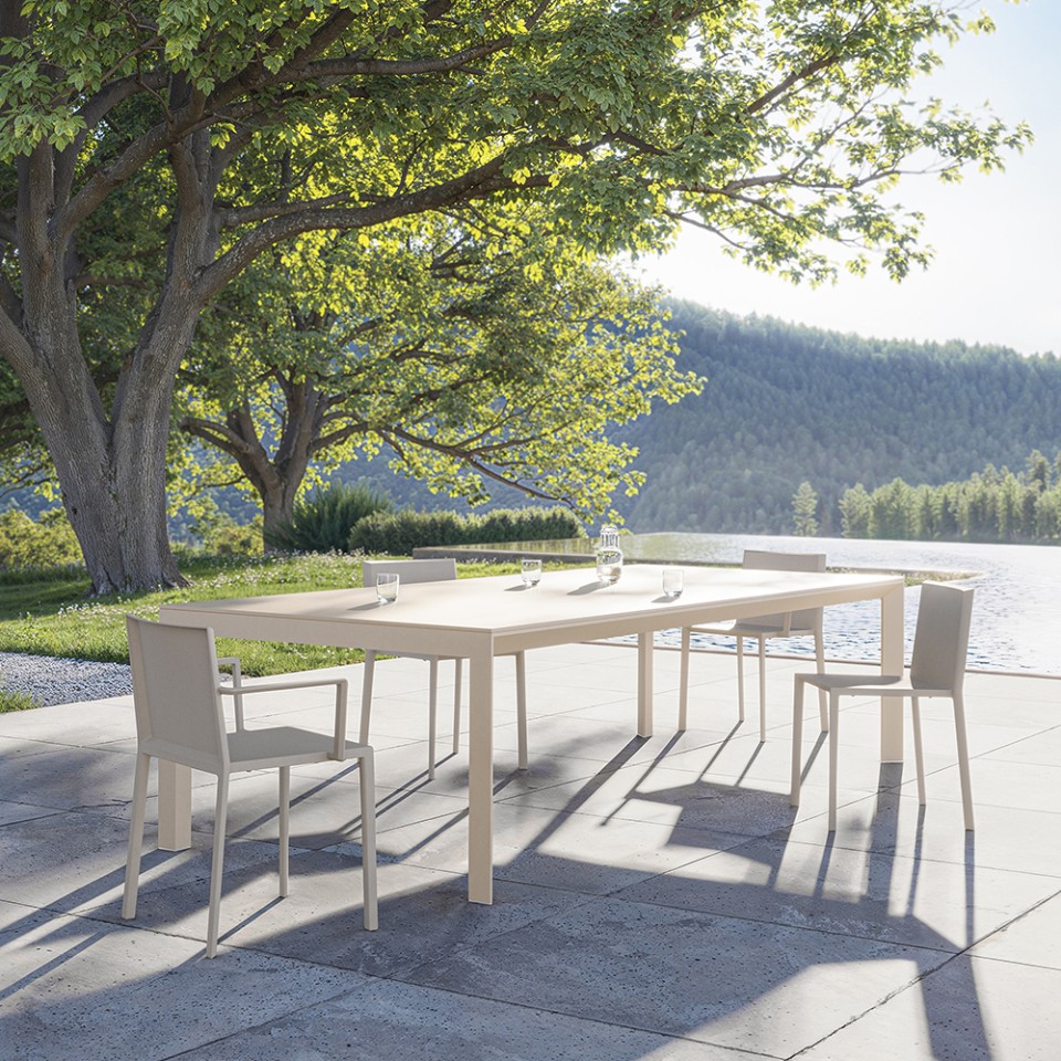 VONDOM FRAME dining table - 200 x100cm