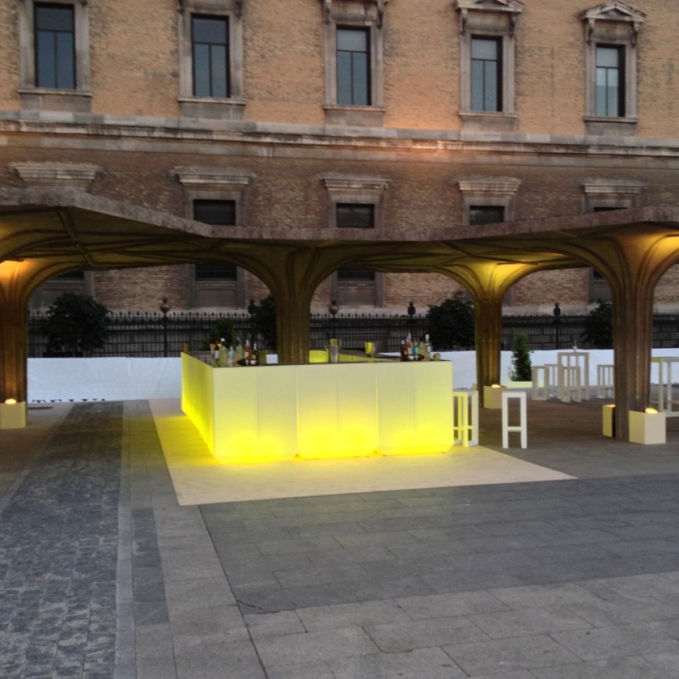 VONDOM Beleuchtetes Bar-Eckement VELA 100