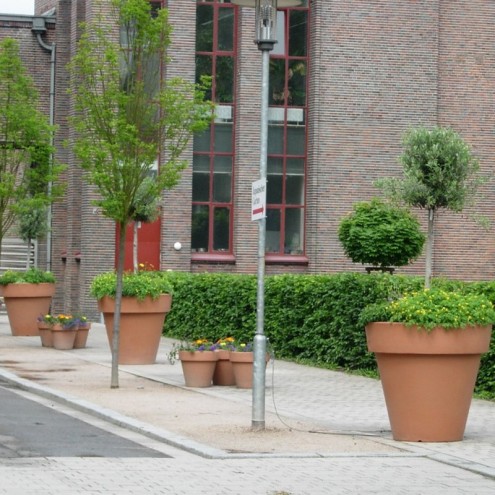 SERRALUNGA Pflanzgefäß VAS-THREE Ø 60cm
