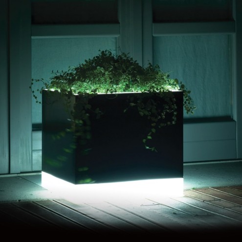 SERRALUNGA Beleuchtetes Pflanzgefäß CUBOTTI LIGHT